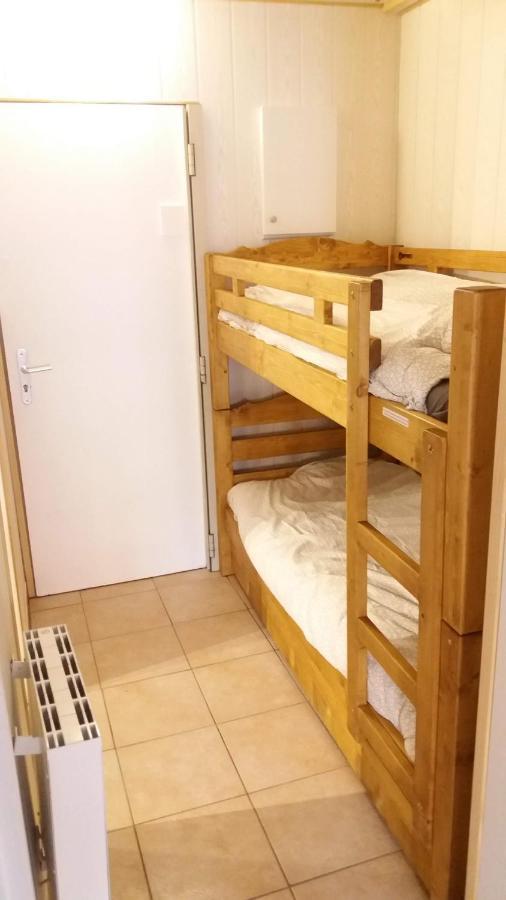 Apartment Des Jeux - Alpe D'huez Hyper Centre - 4-5 Personnes - Wifi Huez