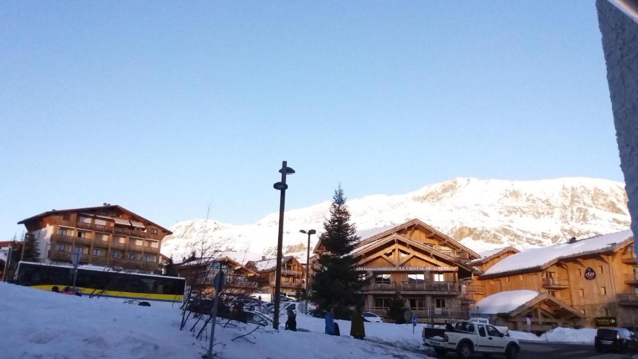Des Jeux - Alpe D'huez Hyper Centre - 4-5 Personnes - Wifi Apartment *